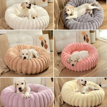 Plush Round Pet Bed for Cats & Small Dogs – Soft Washable Donut Bed with Non-Slip Base (16” to 35”)