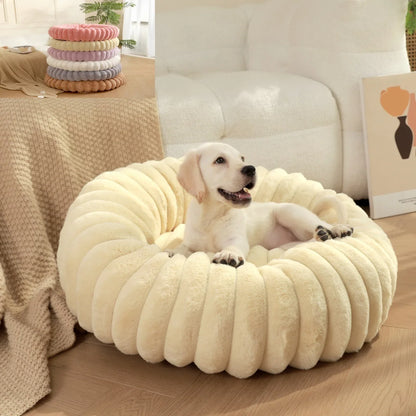 Plush Round Pet Bed for Cats & Small Dogs – Soft Washable Donut Bed with Non-Slip Base (16” to 35”)