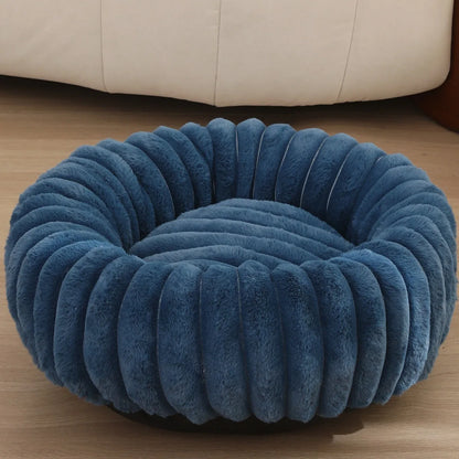 Plush Round Pet Bed for Cats & Small Dogs – Soft Washable Donut Bed with Non-Slip Base (16” to 35”)