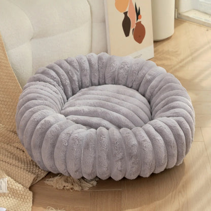Plush Round Pet Bed for Cats & Small Dogs – Soft Washable Donut Bed with Non-Slip Base (16” to 35”)