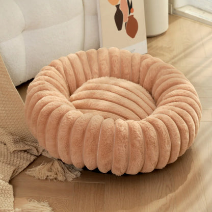 Plush Round Pet Bed for Cats & Small Dogs – Soft Washable Donut Bed with Non-Slip Base (16” to 35”)