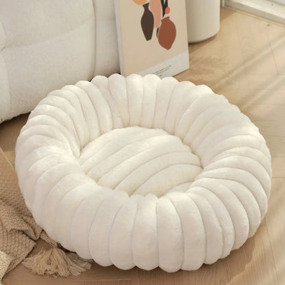 Plush Round Pet Bed for Cats & Small Dogs – Soft Washable Donut Bed with Non-Slip Base (16” to 35”)